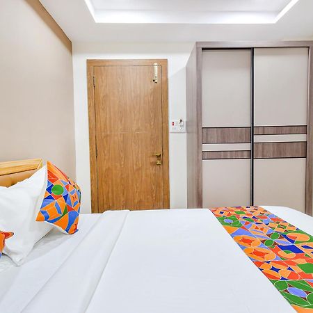 Fabhotel Seri - Nr Kims Hospital, Gachibowli Haïdarabad Extérieur photo