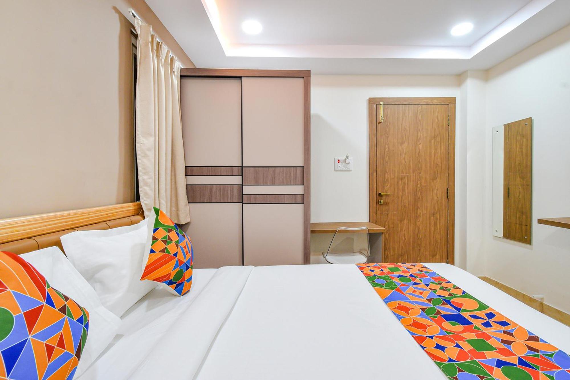Fabhotel Seri - Nr Kims Hospital, Gachibowli Haïdarabad Extérieur photo