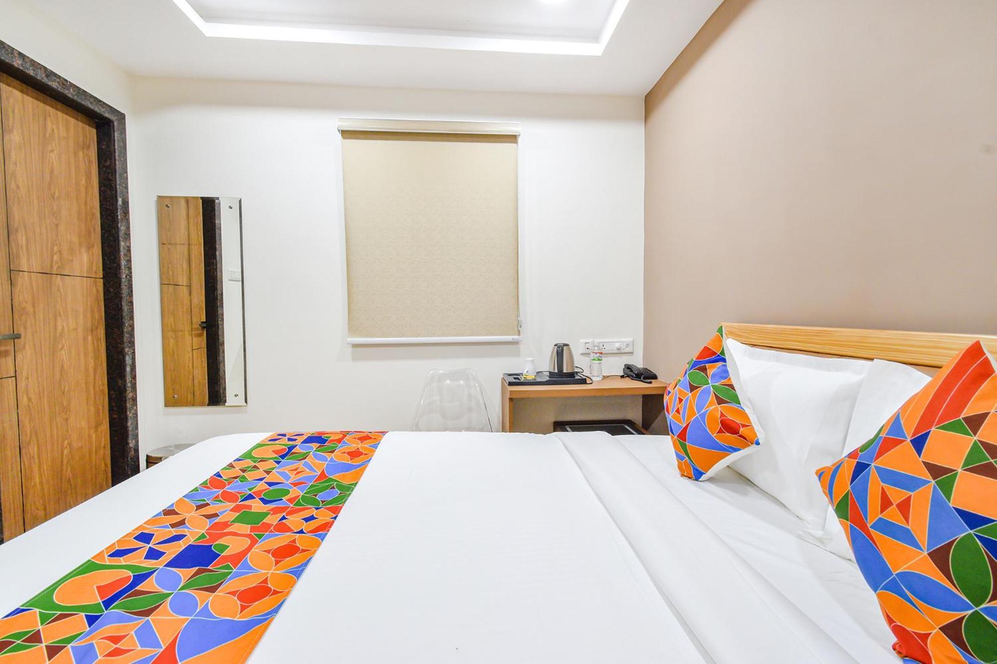 Fabhotel Seri - Nr Kims Hospital, Gachibowli Haïdarabad Extérieur photo