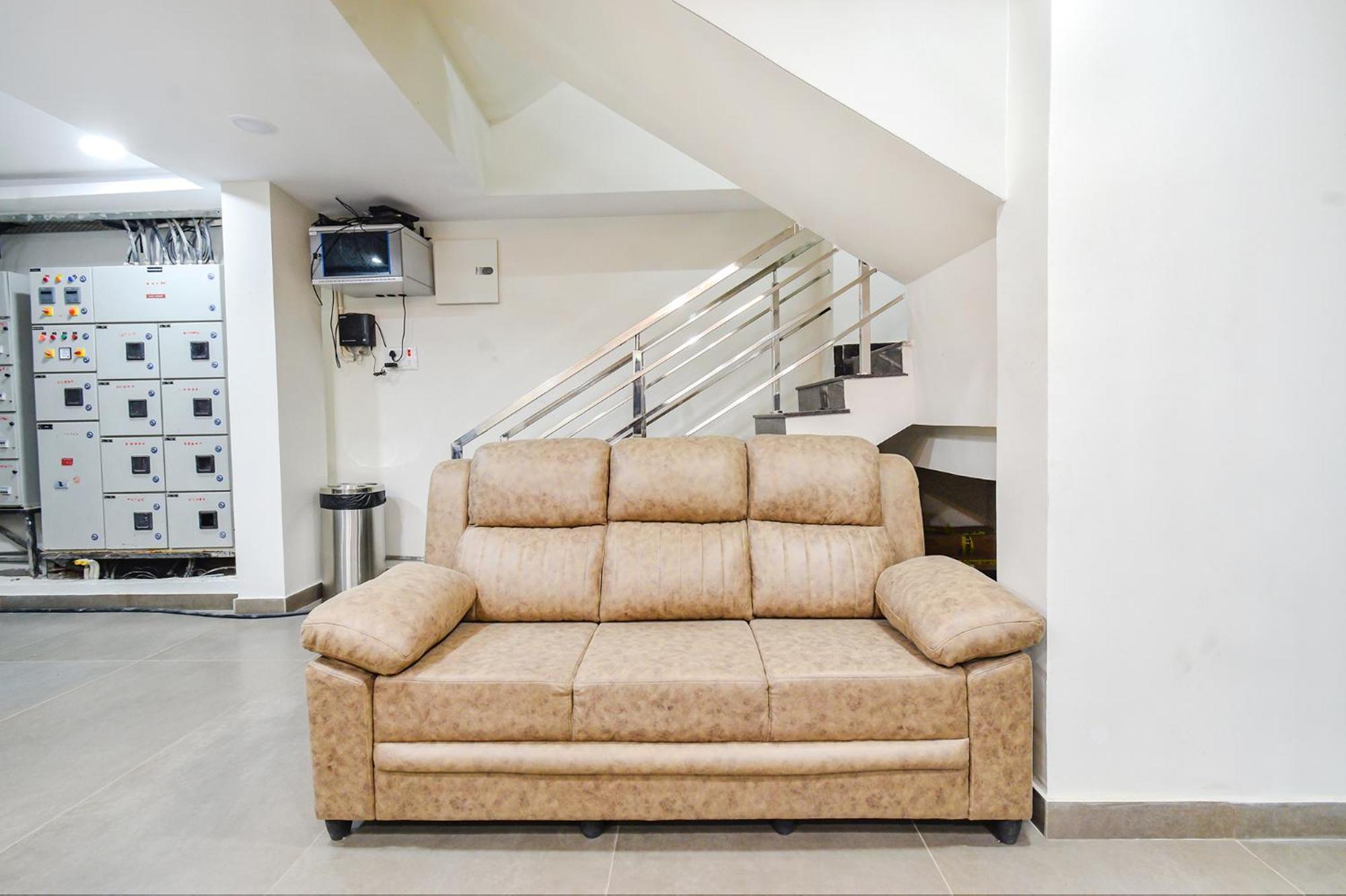 Fabhotel Seri - Nr Kims Hospital, Gachibowli Haïdarabad Extérieur photo