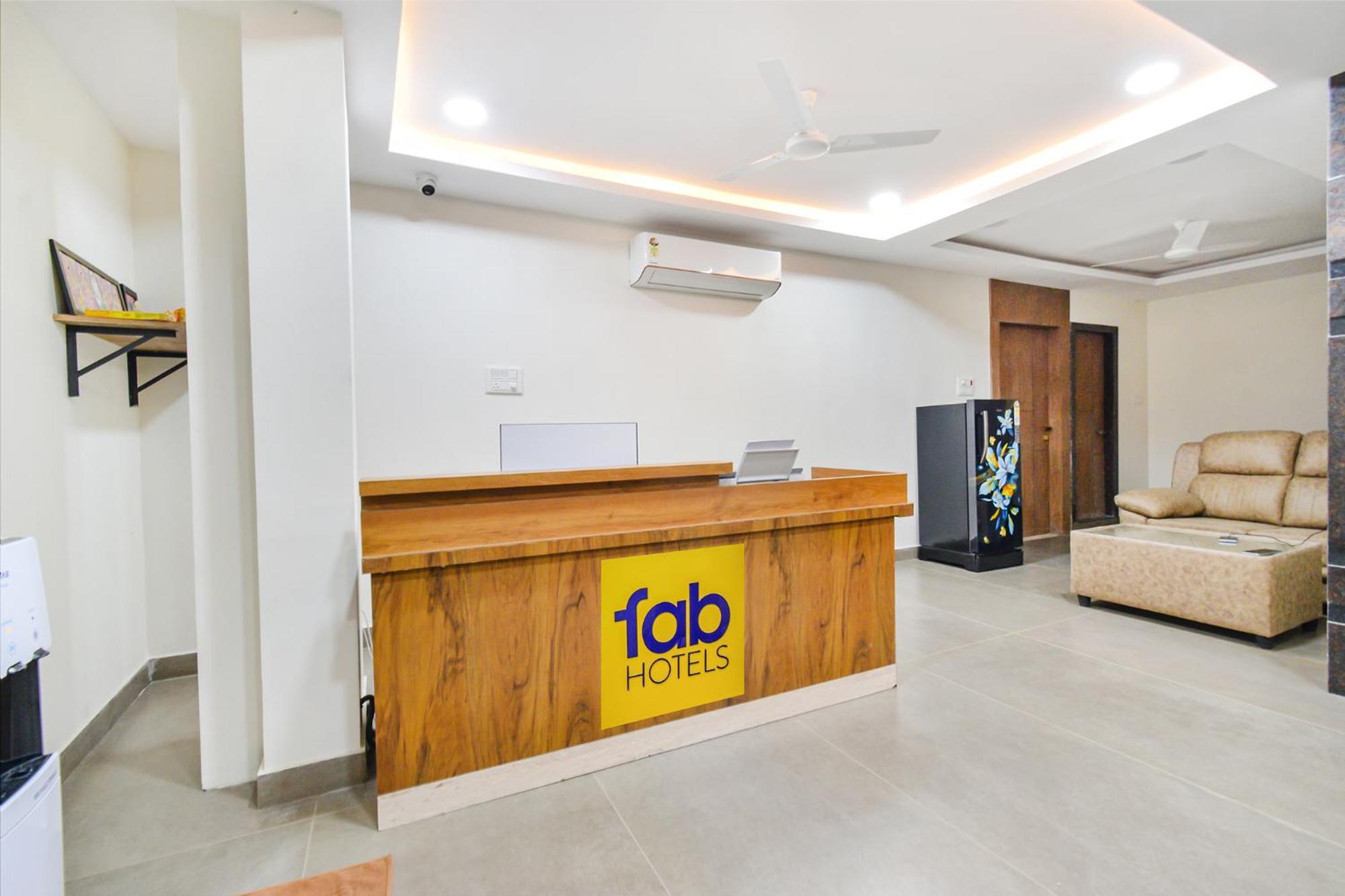 Fabhotel Seri - Nr Kims Hospital, Gachibowli Haïdarabad Extérieur photo